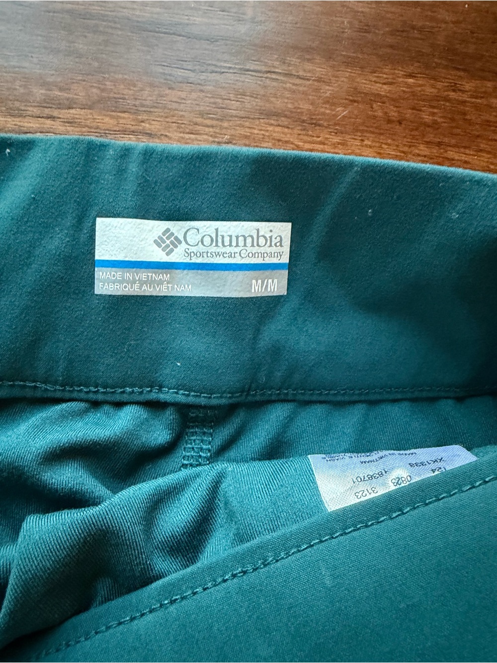 Columbia Teal Women's All Seasons Ruched Skort size M - Picture 2 of 7